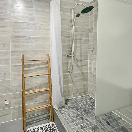 Апартаменты Retraite Romantique A